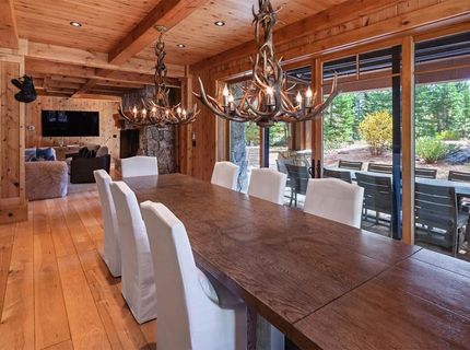 8458 Valhalla Drive, Truckee, CA 96161 Photo