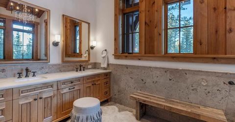 8458 Valhalla Drive, Truckee, CA 96161 Photo
