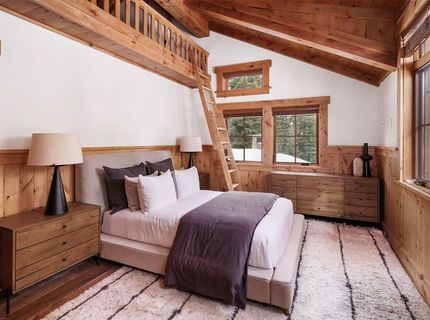 8458 Valhalla Drive, Truckee, CA 96161 Photo