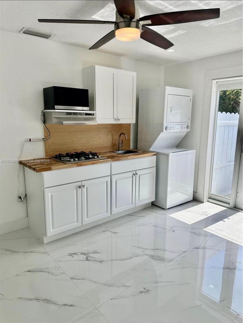 14111 SW 75th St, Miami, FL 33183 Photo