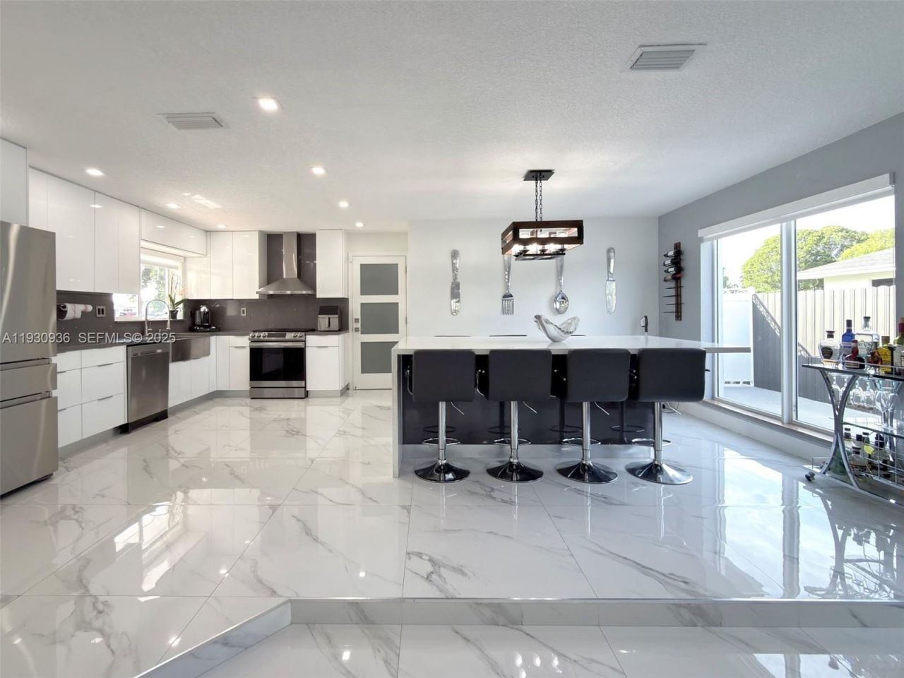 14111 SW 75th St, Miami, FL 33183 Photo