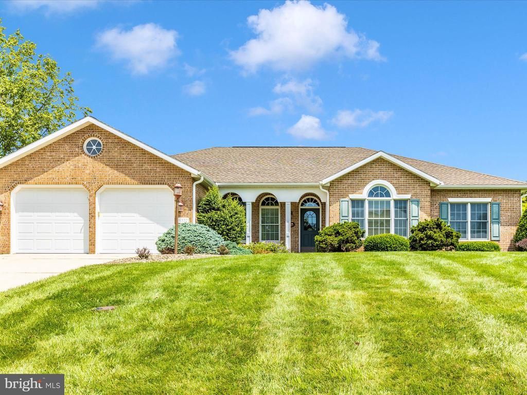 6337 MEDINA RIDGE DRIVE, FAYETTEVILLE, PA 17222