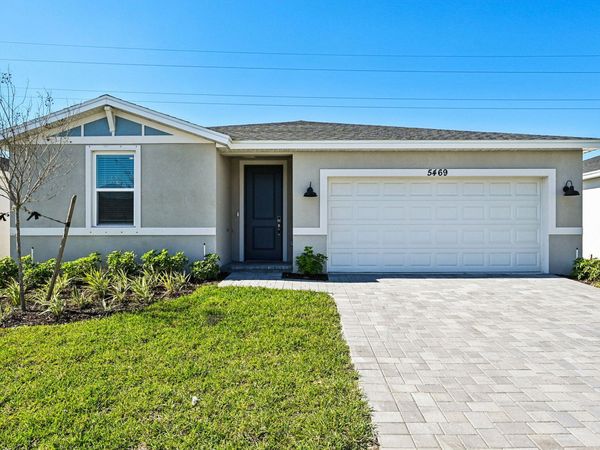 5469 Hampton Park Circle, Vero Beach, FL 32966