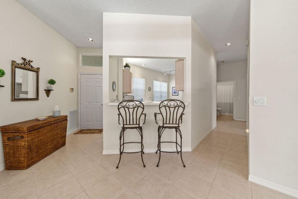 2501 Country Golf Drive, Wellington, FL 33414 Photo