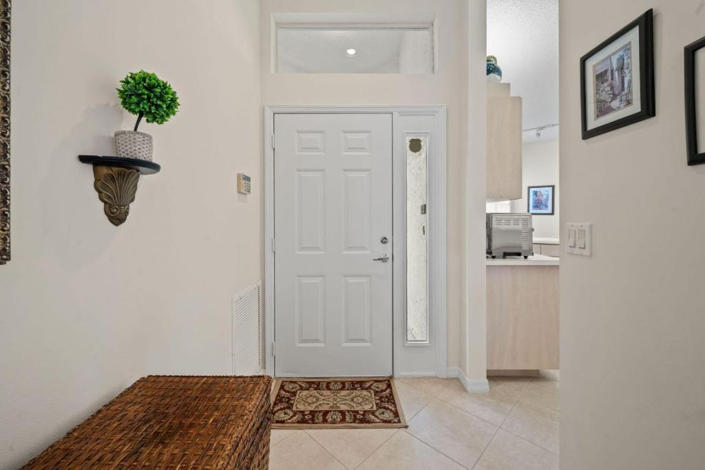 2501 Country Golf Drive, Wellington, FL 33414 Photo