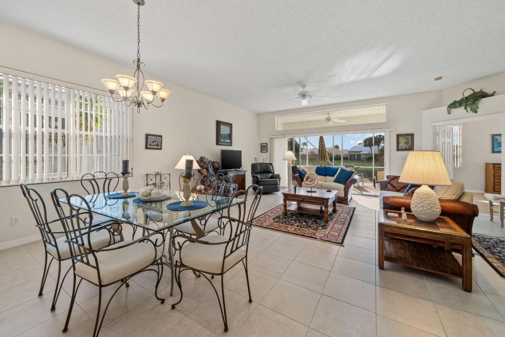 2501 Country Golf Drive, Wellington, FL 33414 Photo