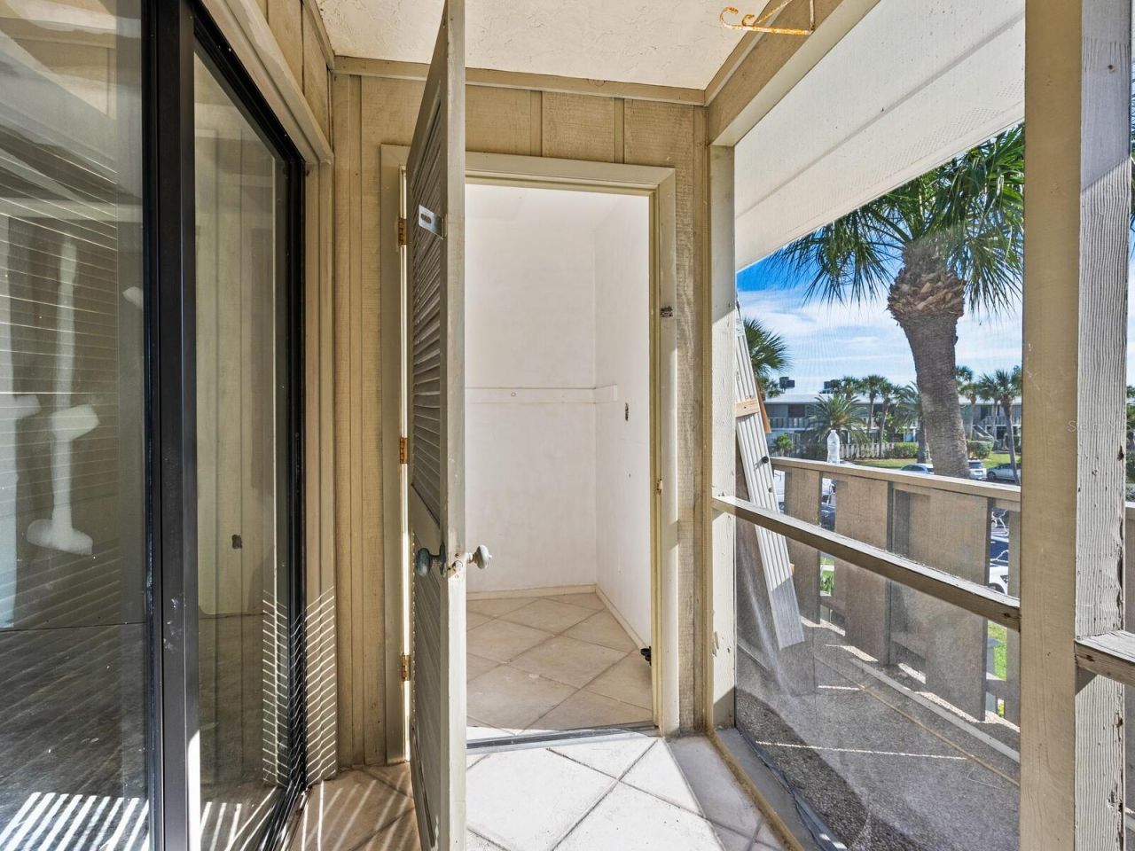 6400 Flotilla Drive, Unit 56, Holmes Beach, FL 34217 Photo