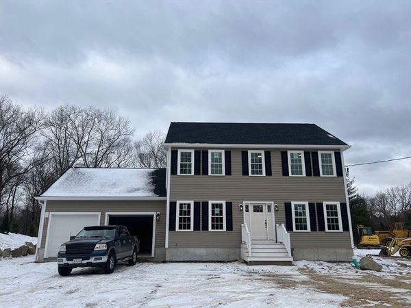 870 Turnpike St., Stoughton, MA 02072