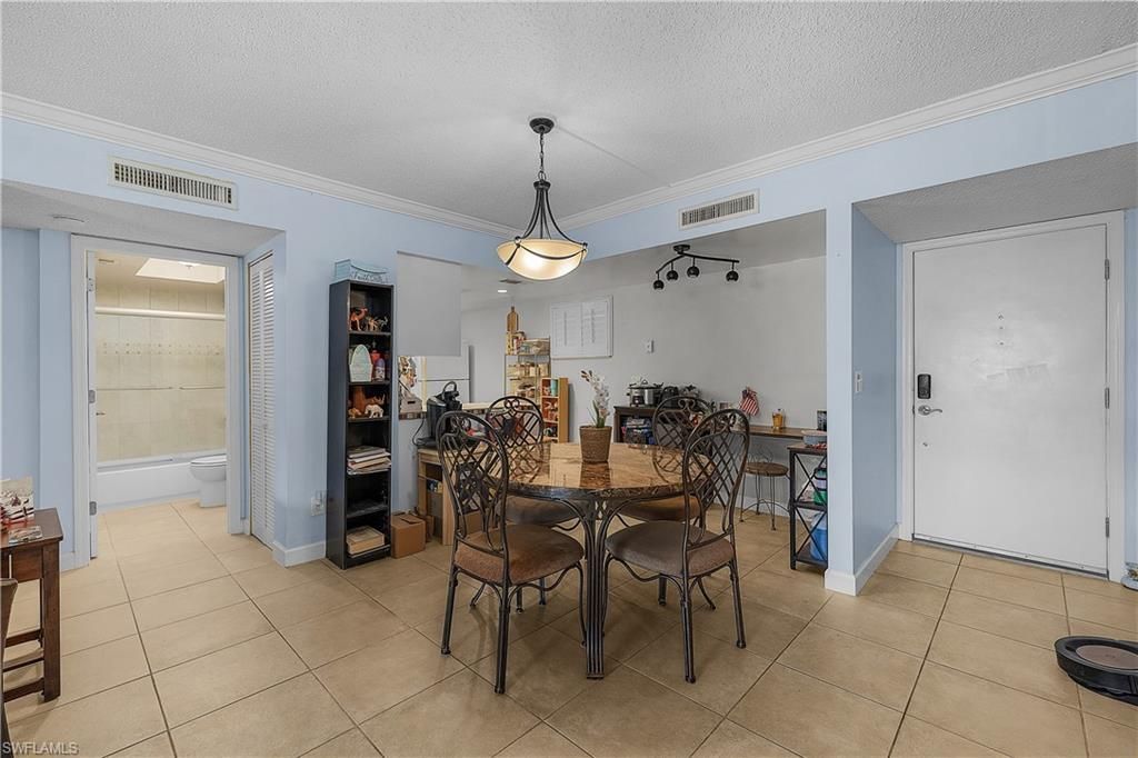 12501 Mcgregor Blvd, Unit 8, Fort Myers, FL 33919 Photo