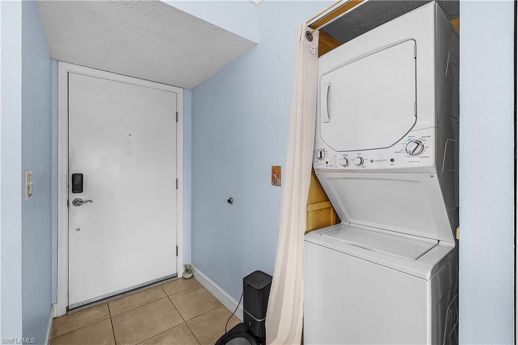 12501 Mcgregor Blvd, Unit 8, Fort Myers, FL 33919 Photo