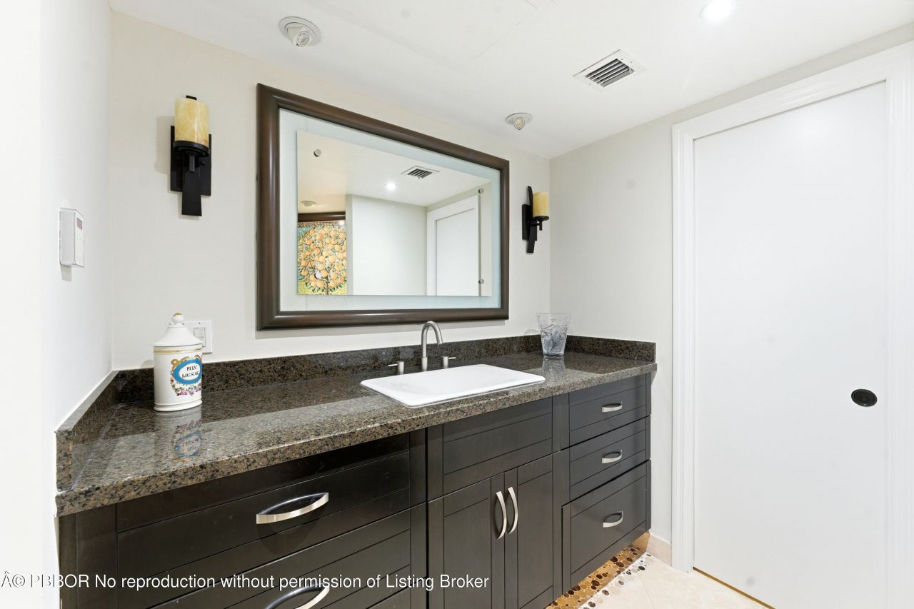 3100 S Ocean Boulevard, Unit 403S, Palm Beach, FL 33480 Photo