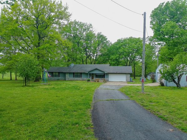 27505 S 614 Road, Grove, OK 74344