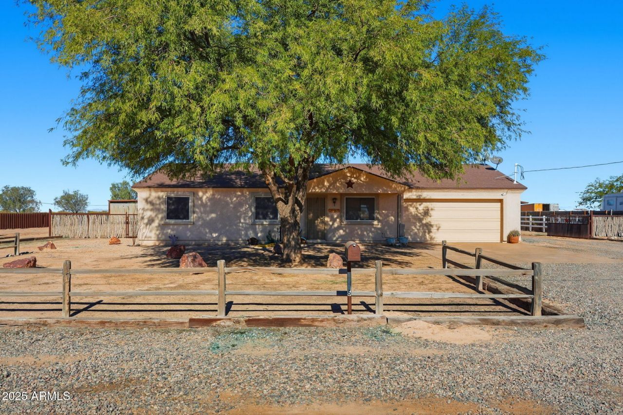 3356 E Gurr Lane, Coolidge, AZ 85128 Main Photo