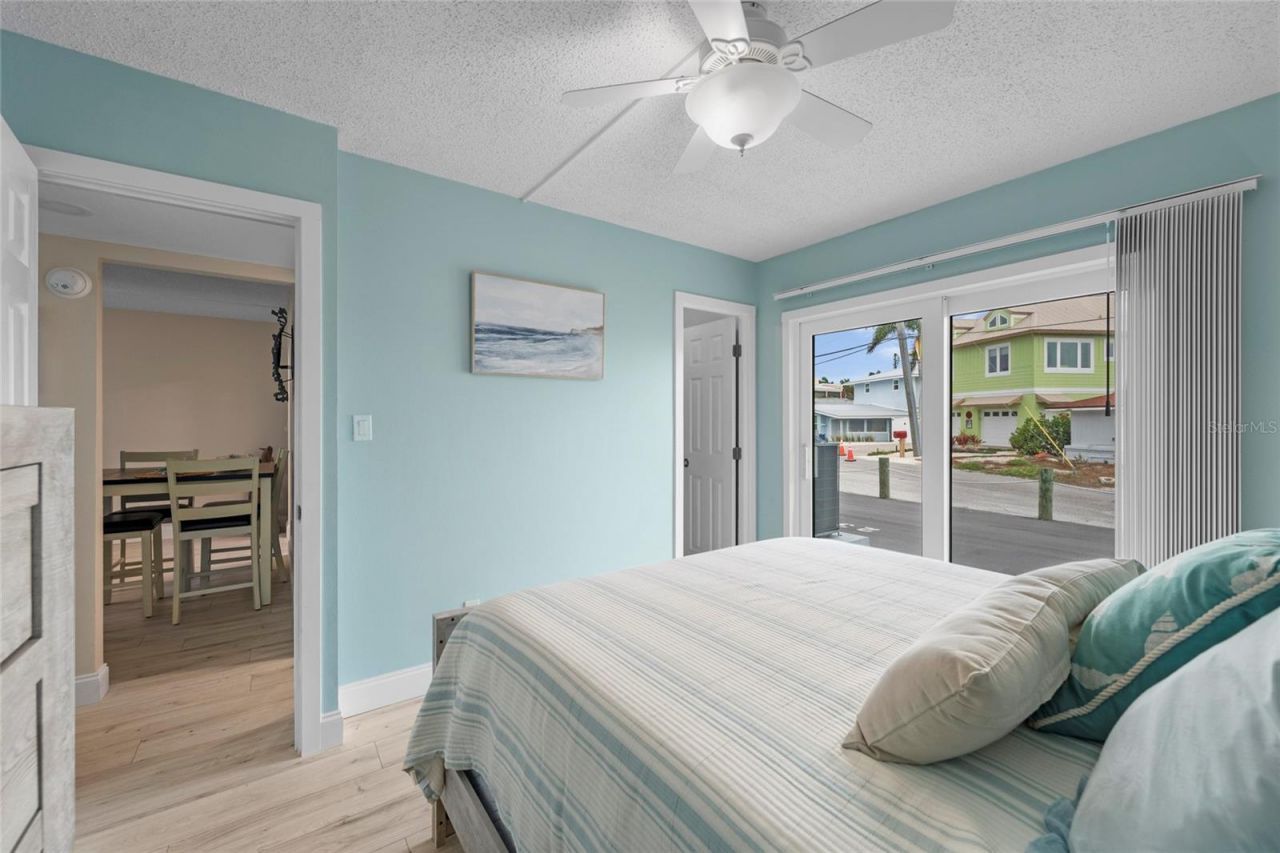 117 7th Street N, Unit 23, Bradenton Beach, FL 34217 Photo