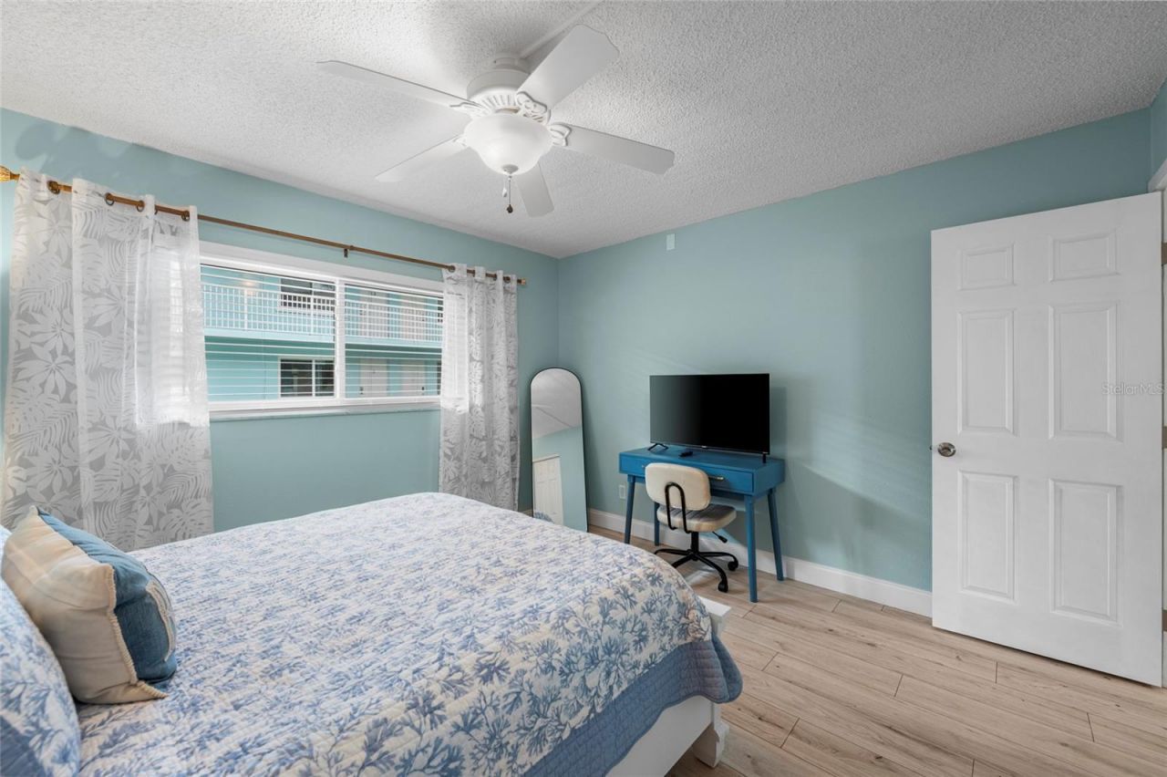 117 7th Street N, Unit 23, Bradenton Beach, FL 34217 Photo