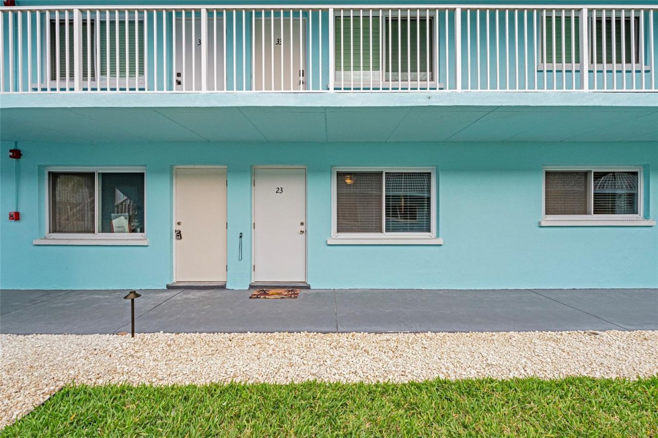117 7th Street N, Unit 23, Bradenton Beach, FL 34217 Photo
