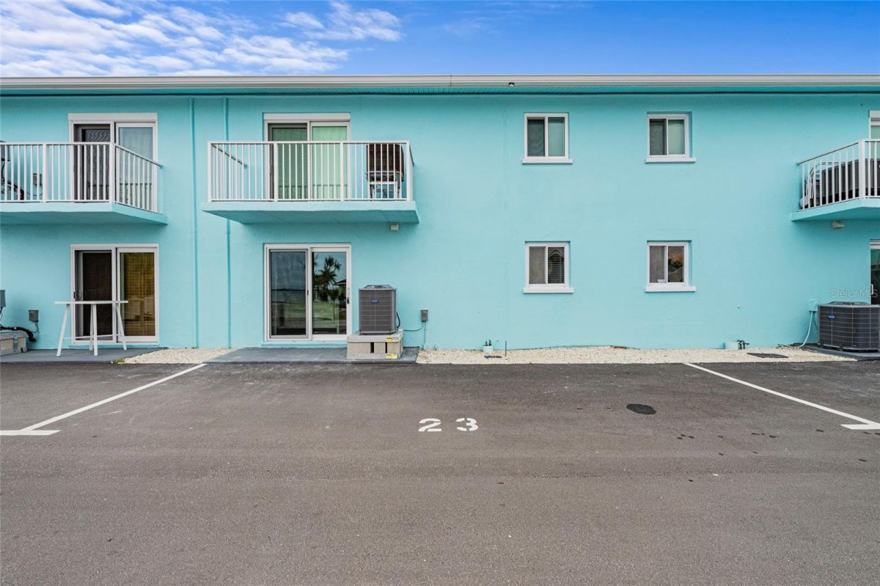 117 7th Street N, Unit 23, Bradenton Beach, FL 34217 Photo