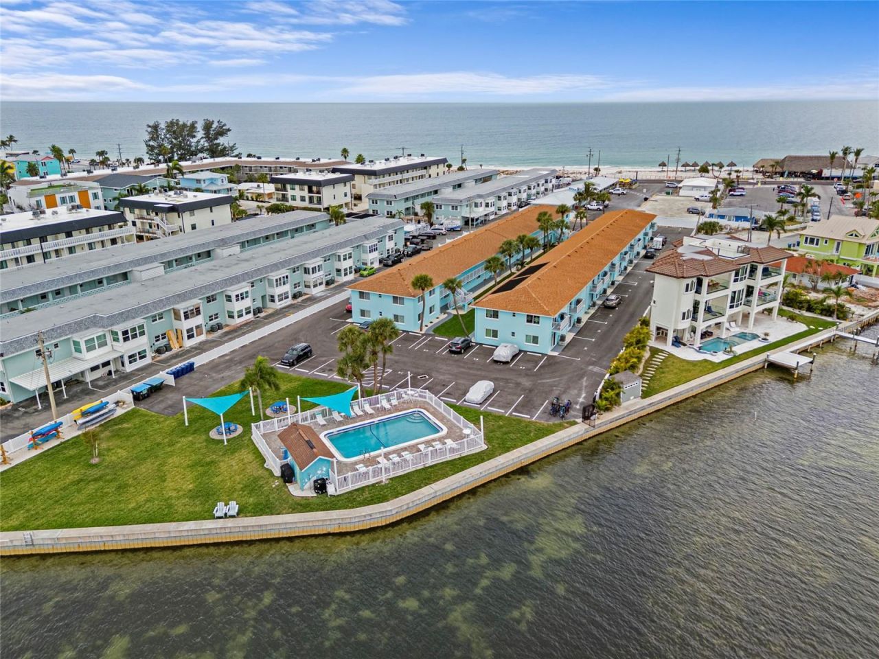 117 7th Street N, Unit 23, Bradenton Beach, FL 34217 Photo