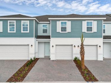 725 MAPLE OAK DRIVE, DELAND, FL 32720