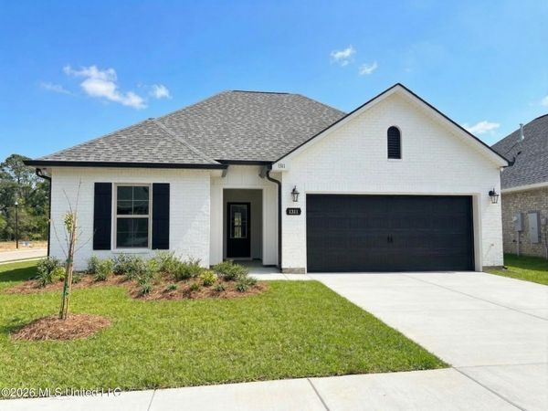 1311 Redfish Drive, Gulfport, MS 39507