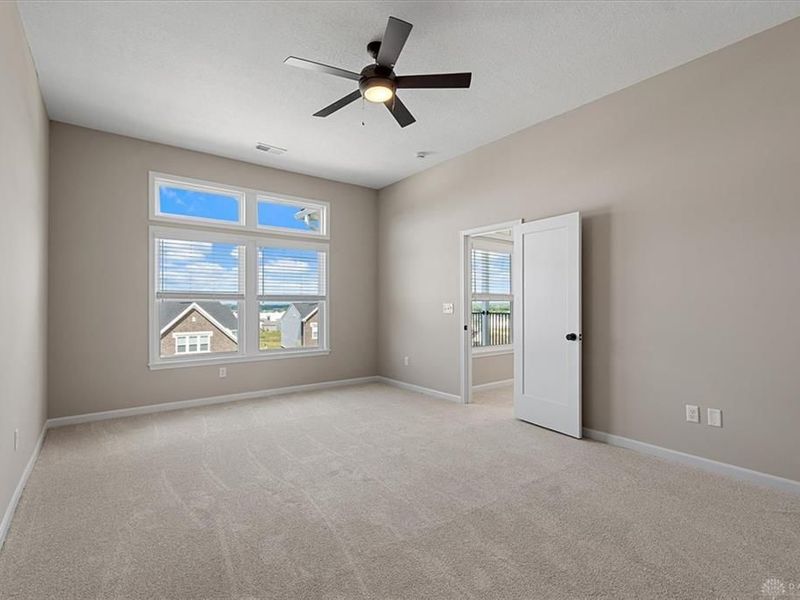 427 Bandon Dunes, Unit 12-304, Turtlecreek Township, OH 45036 Photo 16
