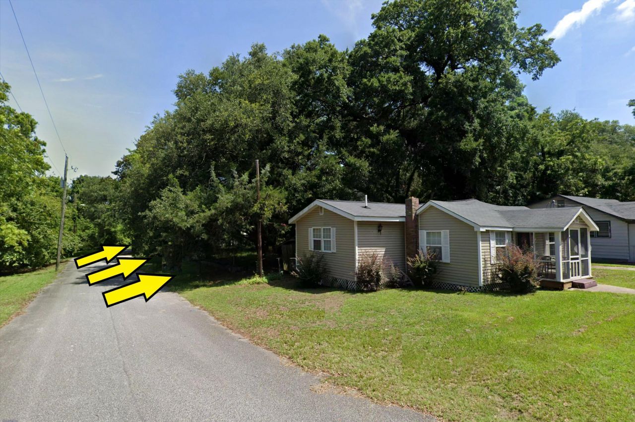 4036-4038 Cornwell Avenue Photo 7