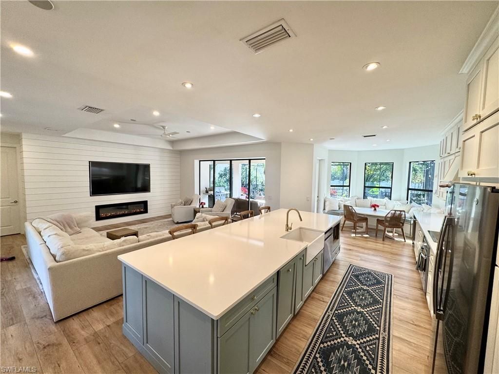 28360 Del Lago Way, Bonita Springs, FL 34135 Photo