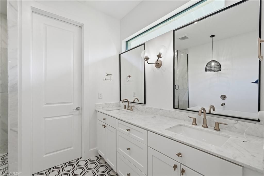 28360 Del Lago Way, Bonita Springs, FL 34135 Photo