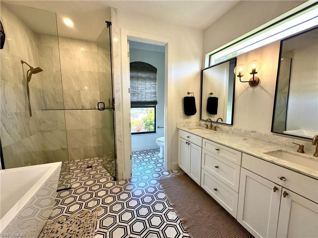 28360 Del Lago Way, Bonita Springs, FL 34135 Photo