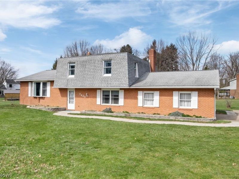 7428 Shadyview Avenue NW, Massillon, OH 44646 Photo 1