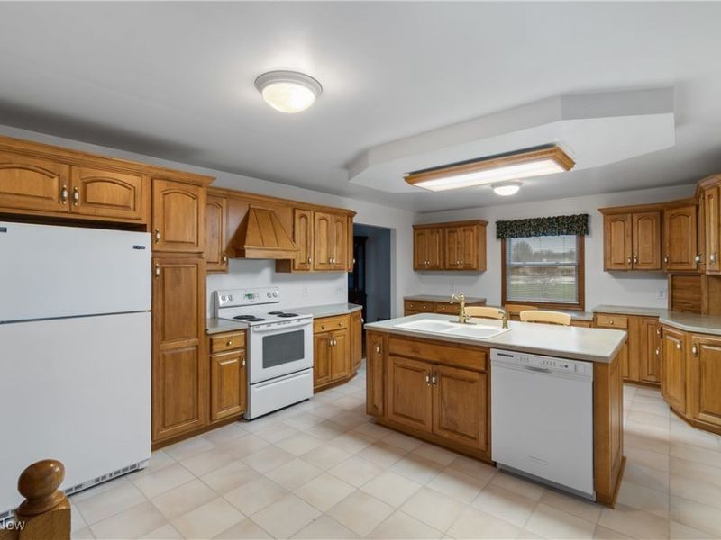 7428 Shadyview Avenue NW, Massillon, OH 44646 Photo 10