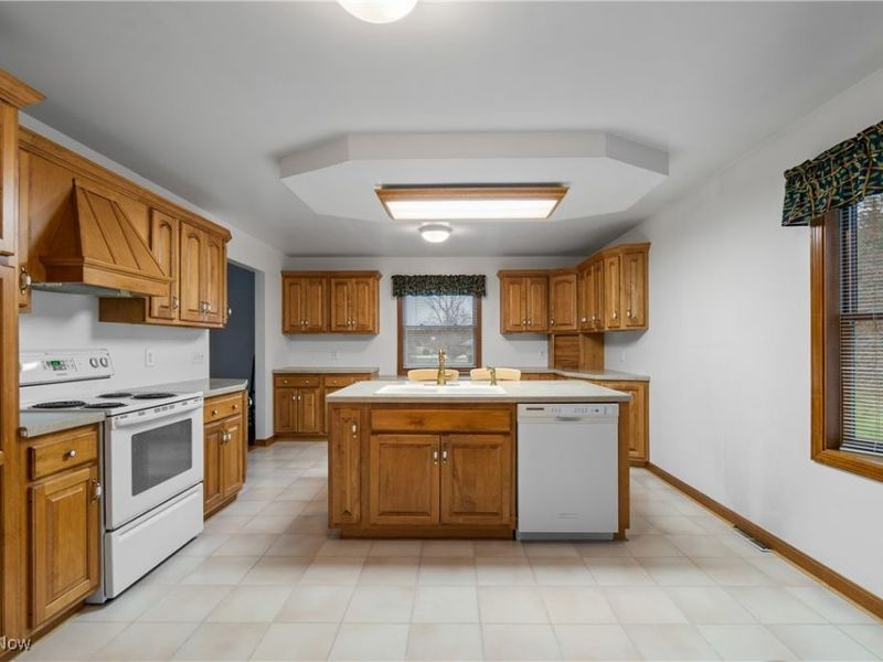 7428 Shadyview Avenue NW, Massillon, OH 44646 Photo 10