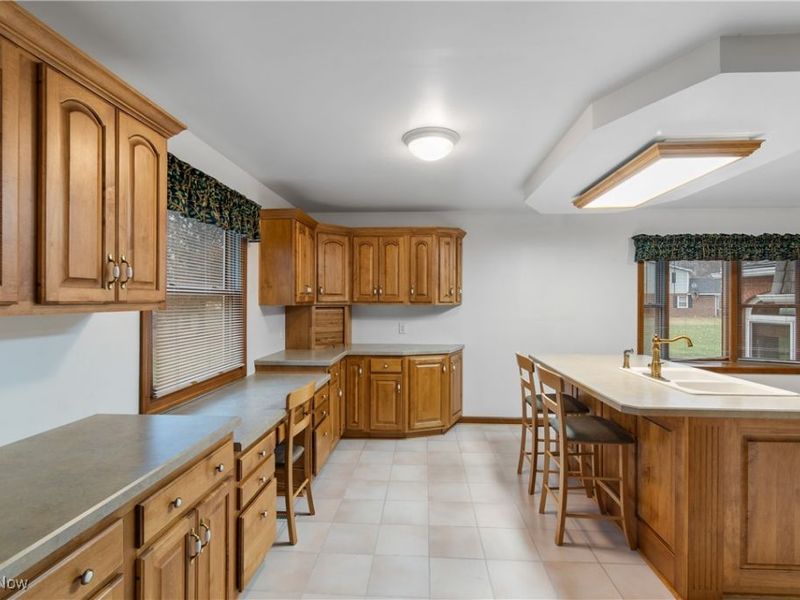 7428 Shadyview Avenue NW, Massillon, OH 44646 Photo 12