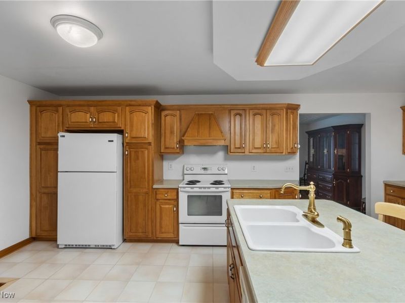 7428 Shadyview Avenue NW, Massillon, OH 44646 Photo 15