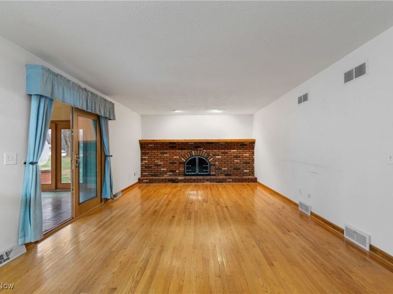 7428 Shadyview Avenue NW, Massillon, OH 44646 Photo 6