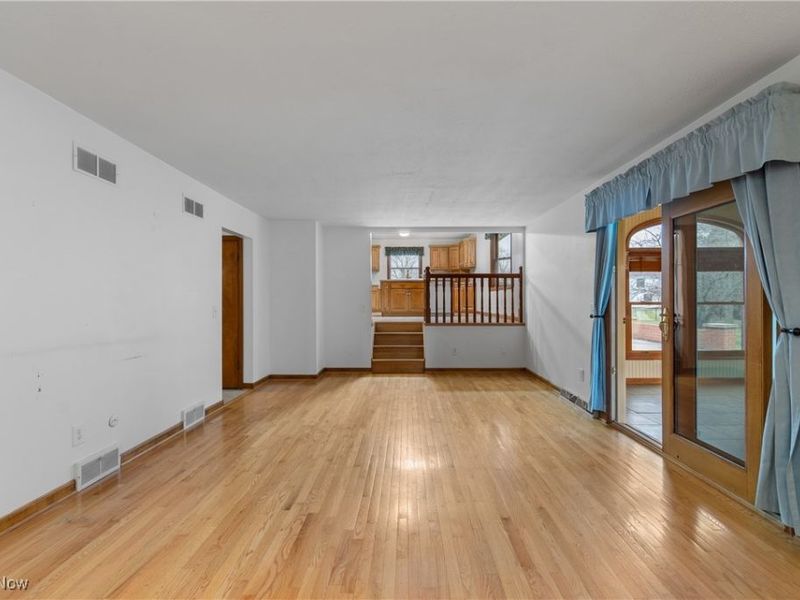 7428 Shadyview Avenue NW, Massillon, OH 44646 Photo 9