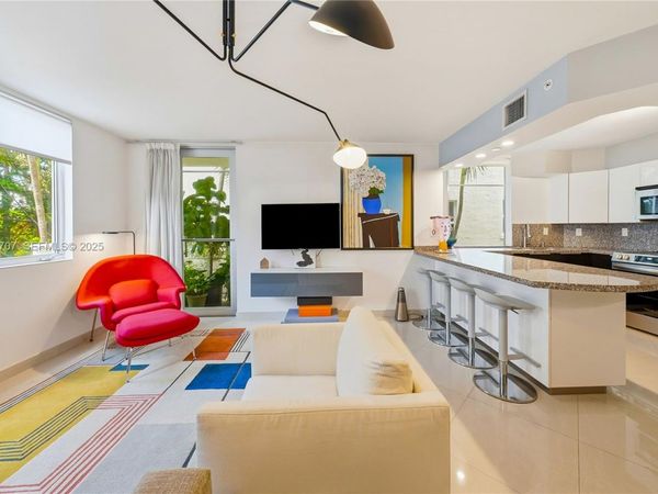 1532 Drexel Ave, Unit 203, Miami Beach, FL 33139