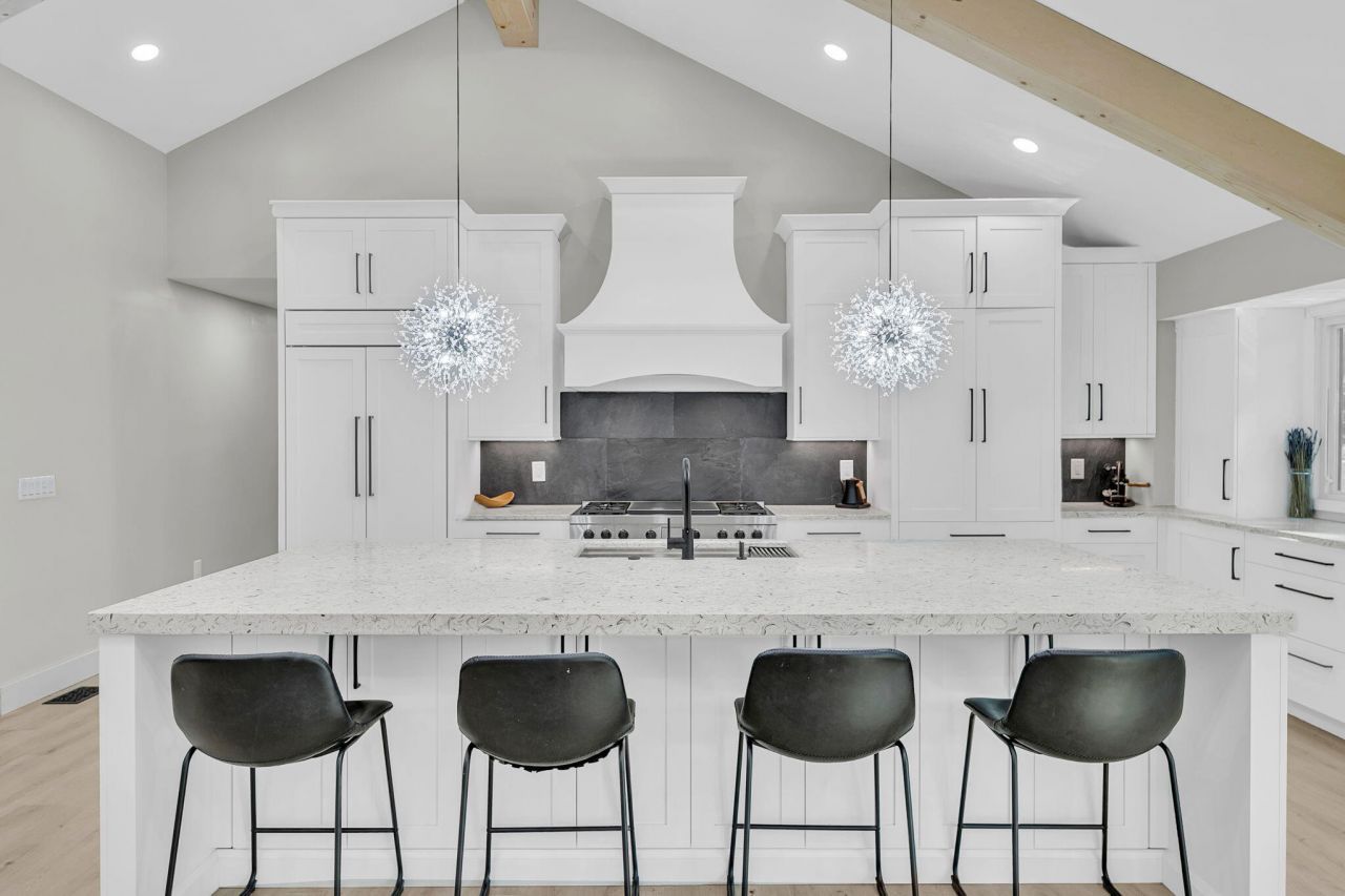 970 Cottingham Drive Photo 24