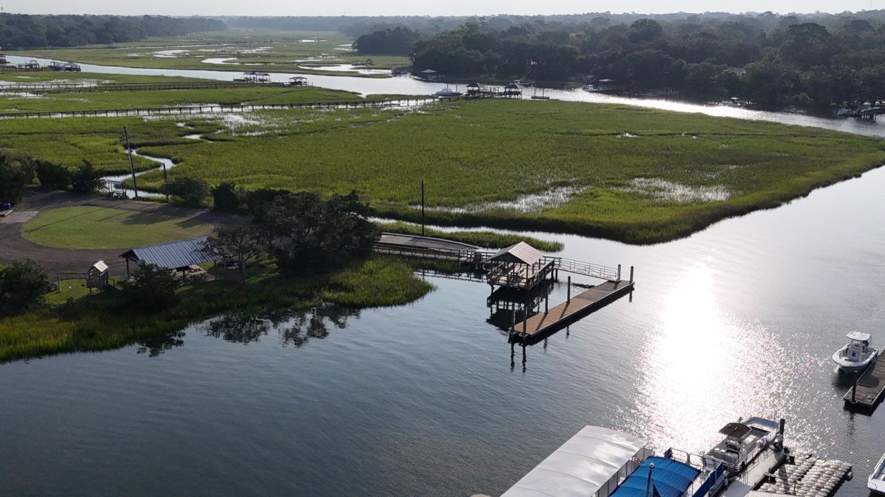 970 Cottingham Drive Photo 44