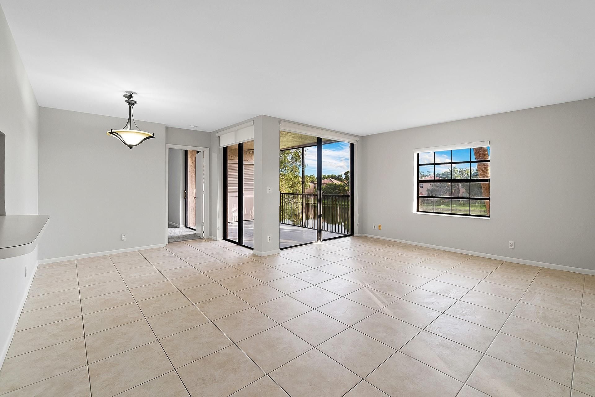 10730 NW 14th Street, Unit 167, Plantation, FL 33322 Photo