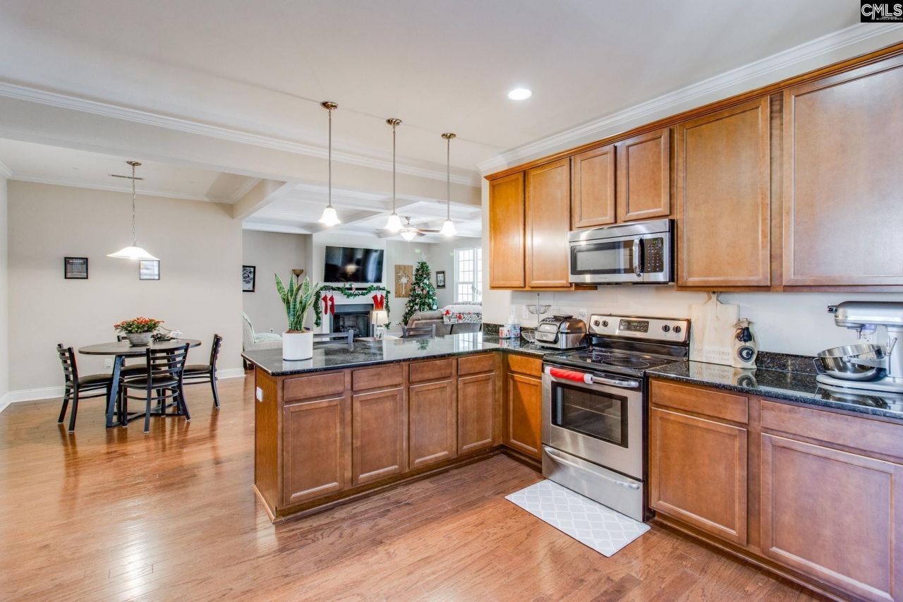 517 Fourteen Mile Lane  Photo 11