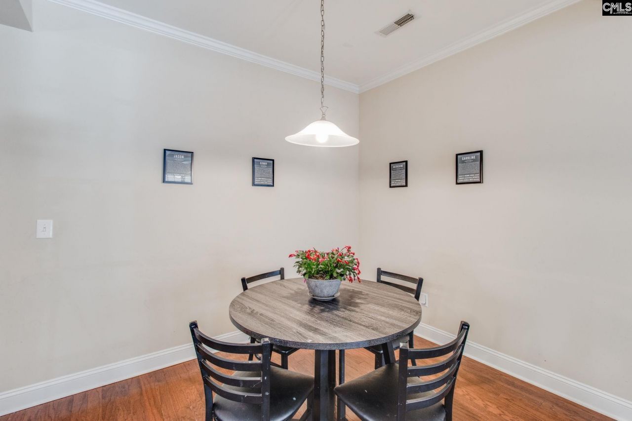 517 Fourteen Mile Lane  Photo 12