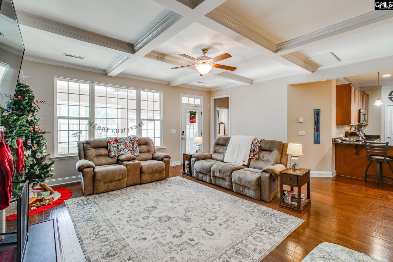 517 Fourteen Mile Lane  Photo 14