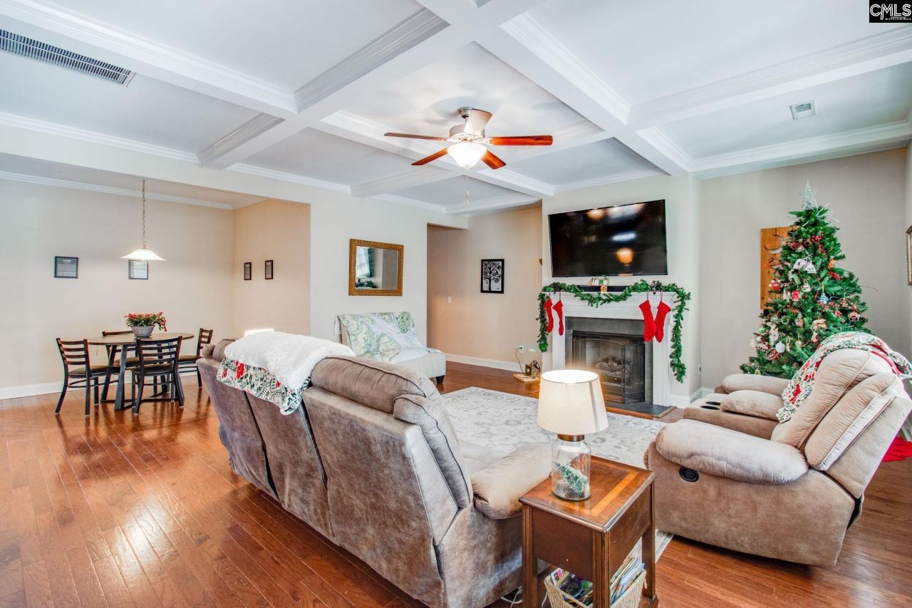 517 Fourteen Mile Lane  Photo 16