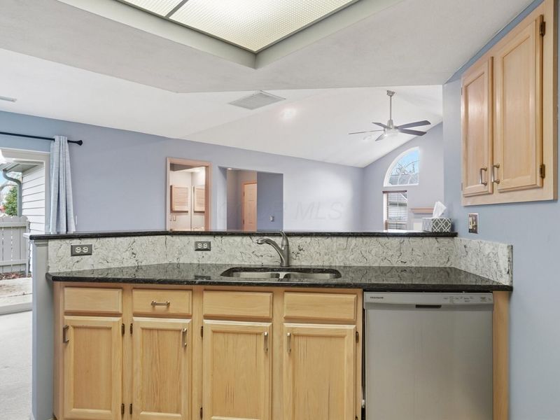 202 Deer Cross Lane, Powell, OH 43065 Photo 13