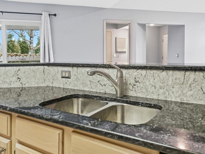 202 Deer Cross Lane, Powell, OH 43065 Photo 18