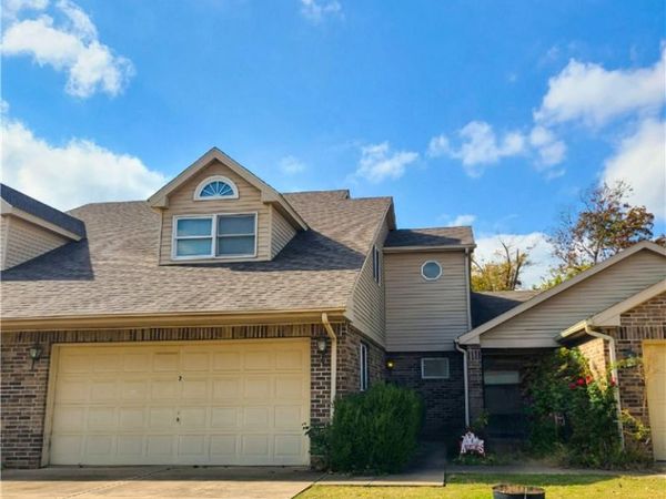 1020 W Cypress Street, Unit 2, Rogers, AR 72756
