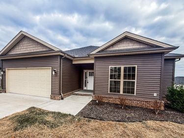 3066 Gunsmoke Trail Way, Bowling Green, KY 42101
