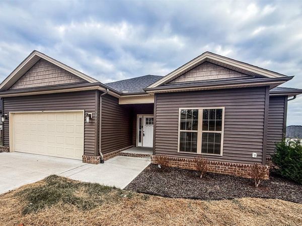 3066 Gunsmoke Trail Way, Bowling Green, KY 42101