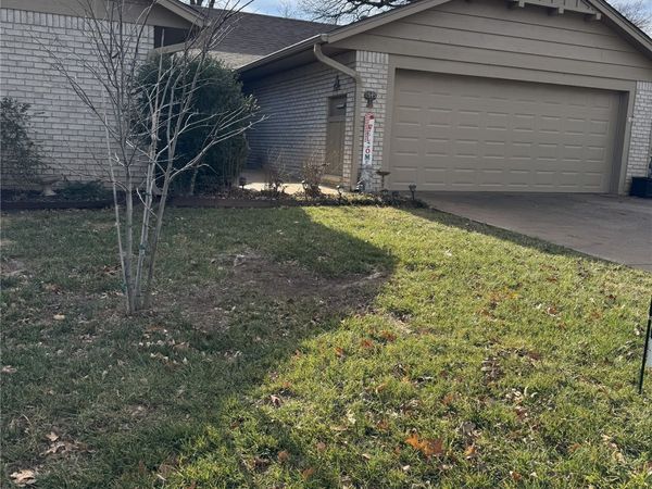 1545 PECAN Place, Bartlesville, OK 74003